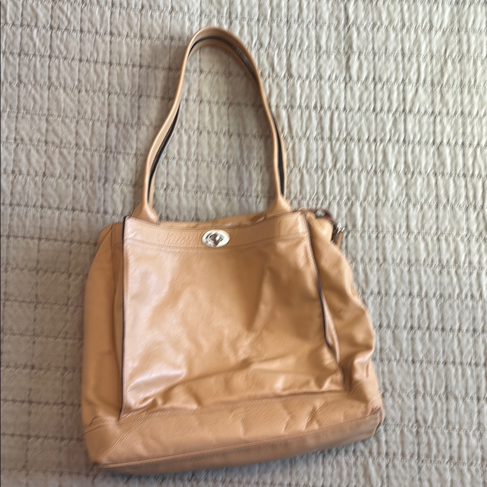 Banana Republic Tan Shoulder Bag with Classic Design
